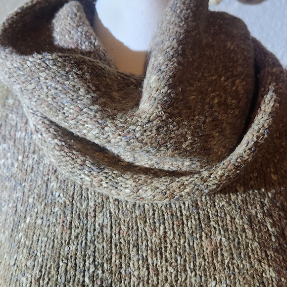 Extra Thick Snuggly TurtleNeck Sweater - Picture 2 of 8